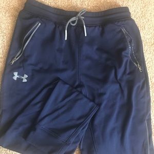Boys under Armour